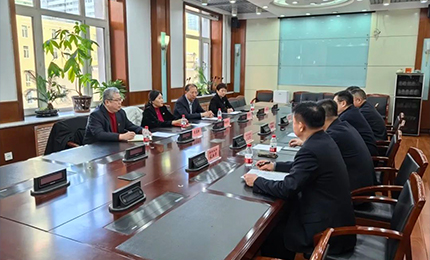 欧陆娱乐官网董事长胡晓萍、总裁芦传有赴黑龙江省药品监督管理局座谈交流